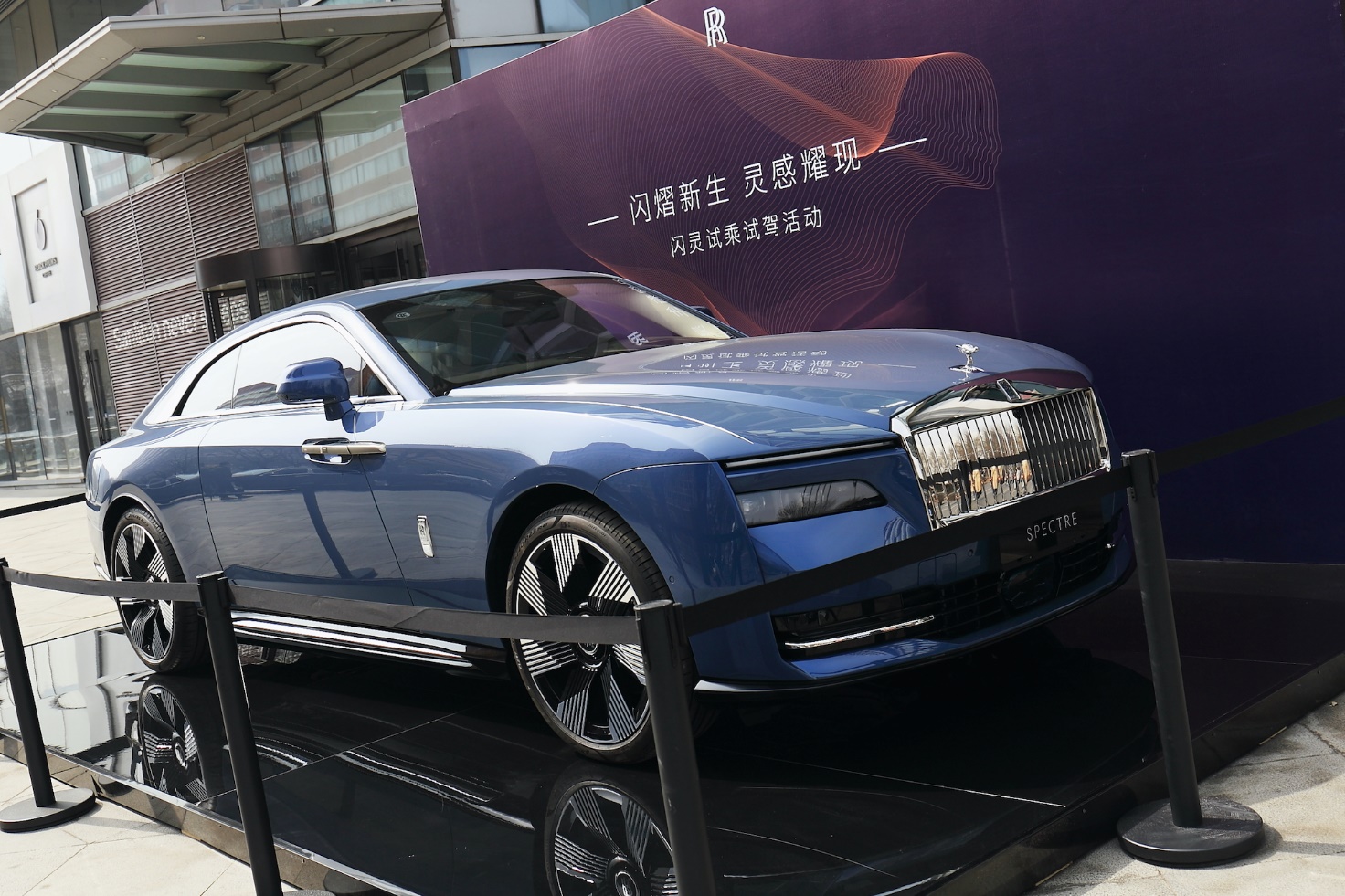 闪熠新生 灵感耀现 闪灵（Spectre）首场城市体验在北京开启”